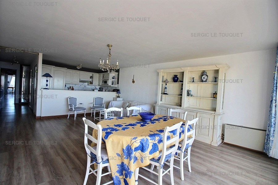 /picture/helios/116252002/PRESI 23A05/3_2025-11-02CET00h00-09.jpg